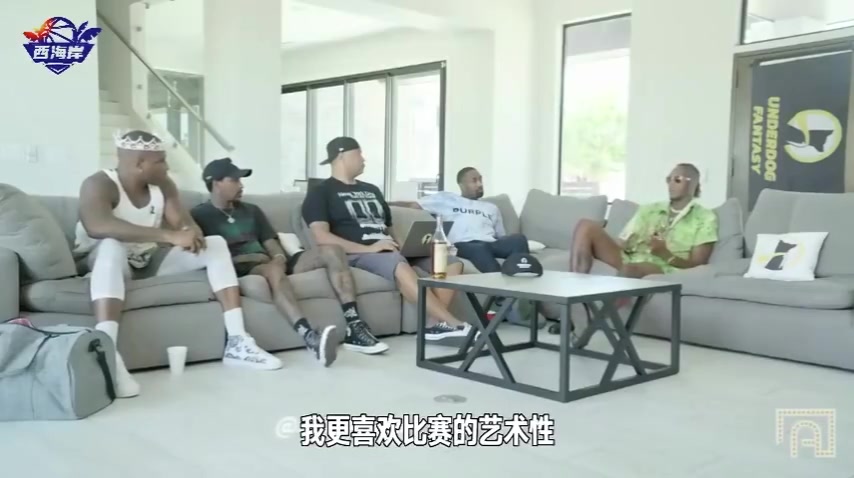 多年对手特纳此前恩比德是能防住的但是对约基奇无计可施