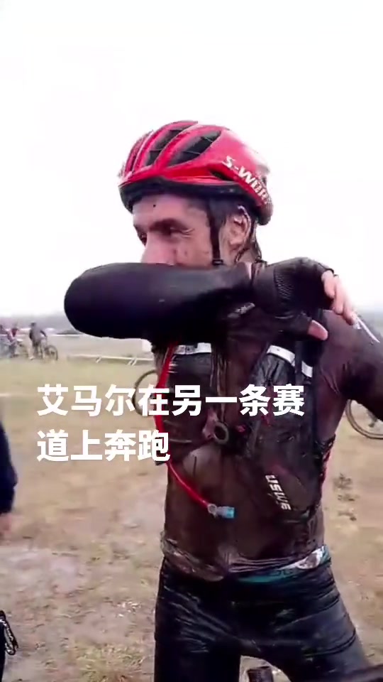 梅西的偶像艾马尔选择在另一条道路上继续前行